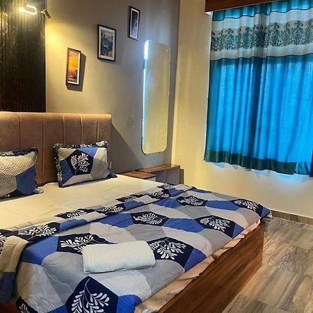 Studio Apartment In Greater Noida Eksteriør bilde
