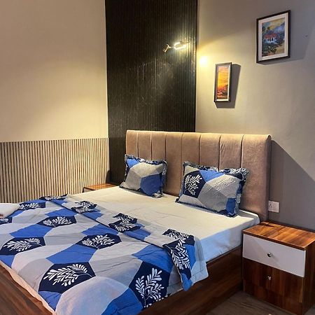 Studio Apartment In Greater Noida Eksteriør bilde